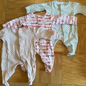 Magnetic Me Onesie 0-3 months set of 3